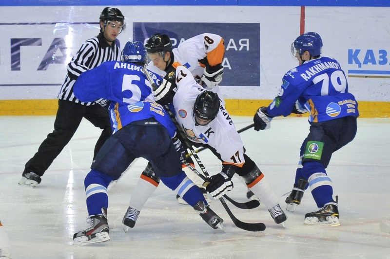 Фоторепортаж с матча чемпионата РК «Барыс-2» — «Астана» 4:2