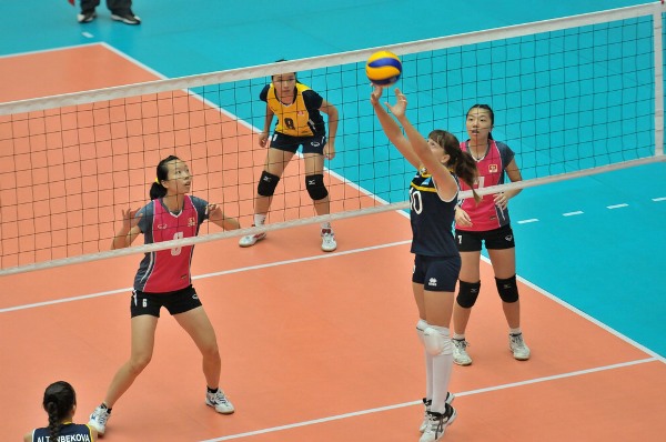 Девчонки — седьмые