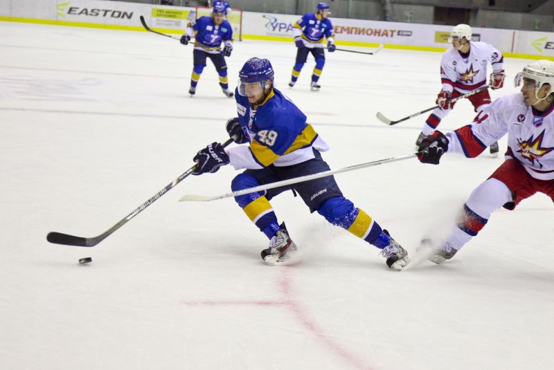 Фоторепортаж с матча ВХЛ «Казцинк-Торпедо» — «Ижсталь» 6:0
