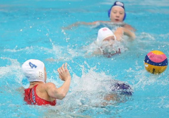 Фоторепортаж с матча Кубка России по водному поло «Спартак» — «Айша-Биби» 11:12