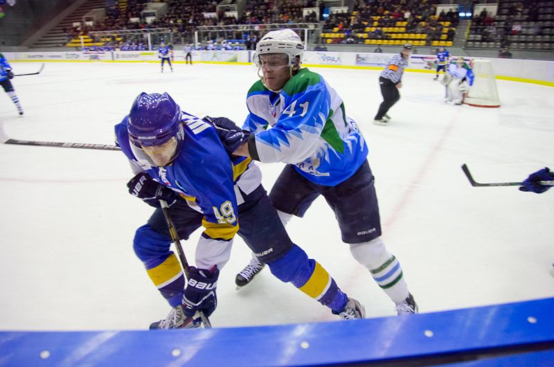 Фоторепортаж матча ВХЛ «Казцинк-Торпедо» — «Торос» 0:1