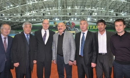 Князь Монако в гостях у «Сарыарки»