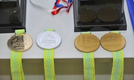 Клинки — к бою!