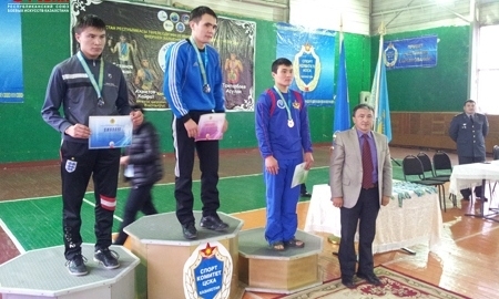 В Алматы прошел республиканский турнир по комплексному единоборству.