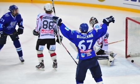 Фоторепортаж с матча МХЛ «Снежные Барсы» — «Тюменский легион» 6:4