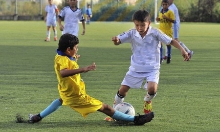 Детско-юношеский футбол Астаны. Все по взрослому