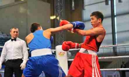 Фоторепортаж с дневной сессии четвертьфиналов чемпионата Казахстана по боксу