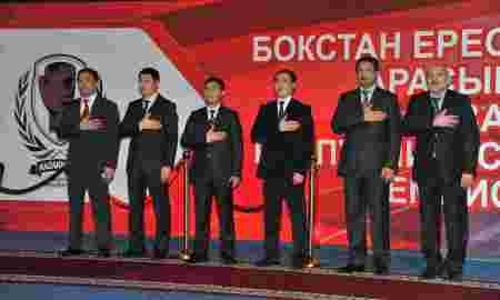 Фоторепортаж с финалов чемпионата Казахстана по боксу