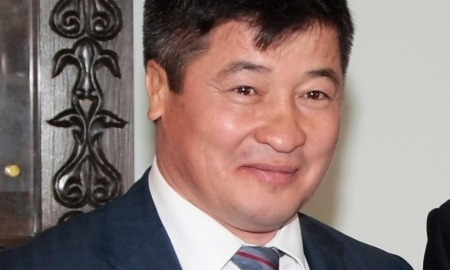 Даулет Турлыханов: «Стойте за честь Казахстана!»