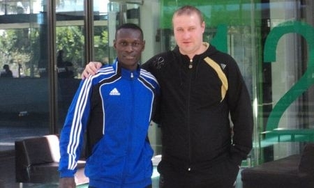 Эндрю Мвесигва и Виталий Ляшенко