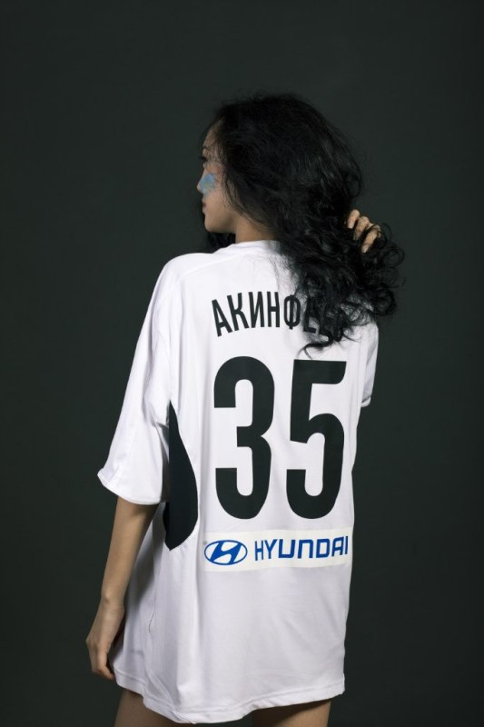 Давид Лория устраивает благотворительный аукцион