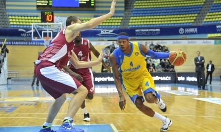 «Астана» в упорной борьбе проиграла «Красным Крыльям»