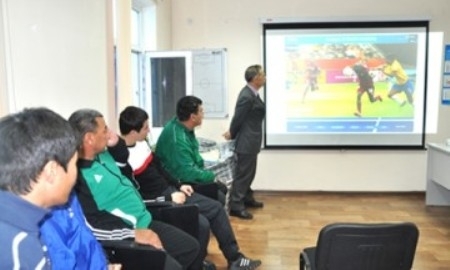 В Шымкенте работает школа футбольных судей 