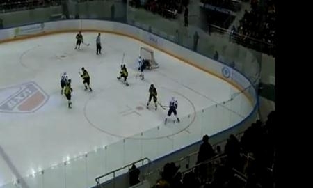 Видеообзор матча ВХЛ «Сарыарка» — «Южный Урал» 2:3