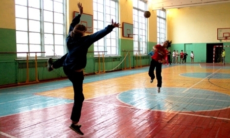 Успешным оказался старт сезона в Узбекистане для шымкентских ганболисток 