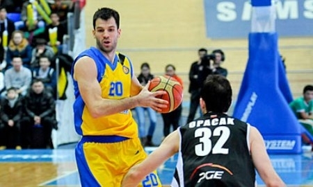  «Астана» берет реванш у «Турова»