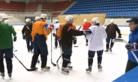 Передача о павлодарском хоккее «Over Time»