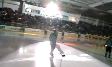 Видеообзор матча ВХЛ «Торос» — «Сарыарка» 3:2 Б