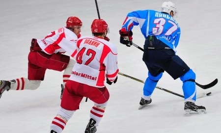 Фоторепортаж с матчей чемпионата РК «Иртыш» — «Арыстан» 8:2, 1:0