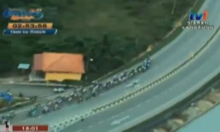 Видео с финиша второго этапа «Тура Лангкави»