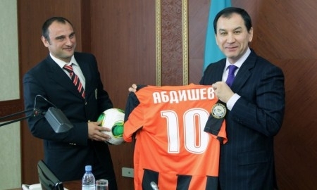 «Шахтер» встретился с Акимом области