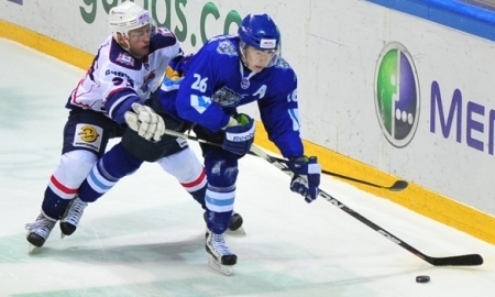 Фоторепортаж с матча МХЛ «Снежные Барсы» — «Чайка» 1:5