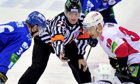 Фоторепортаж с матча КХЛ «Барыс» — «Трактор» 2:3