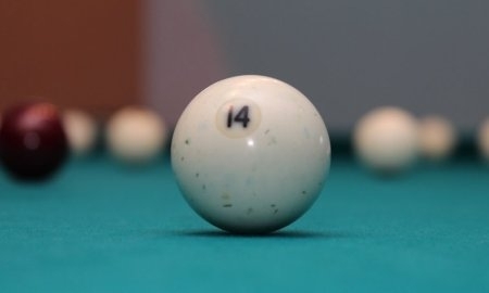 В Актау прошел турнир по бильярду среди любителей