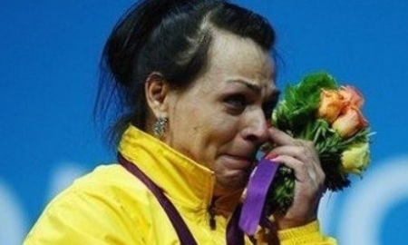 Счастья и детей пожелал Назарбаев олимпийской чемпионке