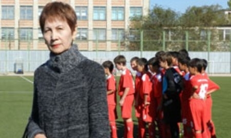 Без женщин никуда