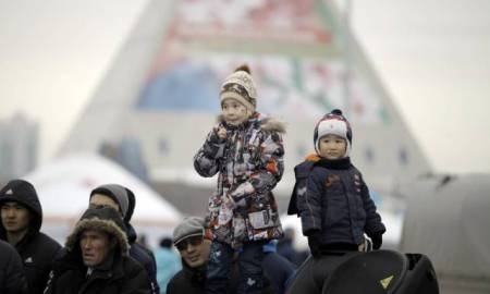 Батыры Астаны показали свою силу в қазақша күрес