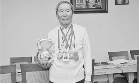 Амирбай Рыскулов удачно выступил на международных соревнованиях в Архангельске