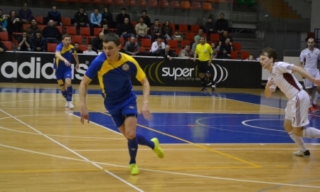 Краткий обзор второго тайма матча отборочного этапа Чемпионата Европы 2014 Латвия — Казахстан 0:2