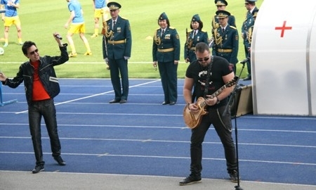 Фоторепортаж с матча Премьер-Лиги «Кайрат» — «Атырау» 0:0