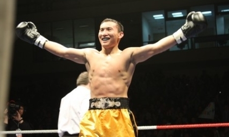 Канат Ислам одержал победу техническим нокаутом