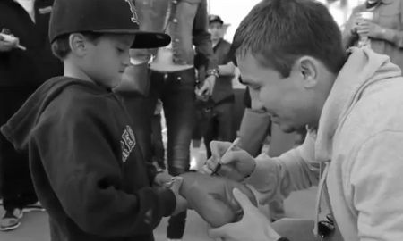 Видеосюжет-поздравление Геннадия Головкина 