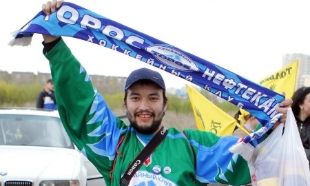 Фоторепортаж с матча финала ВХЛ «Сарыарка» — «Торос» 2:3