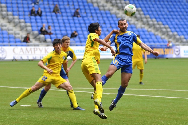 велотрек астана. сарыарка (велотрек). республиканский велотрек "сарыарка". астана арена стадион. астана, казахстан, легкоатлетический комплекс "qazaqstan".