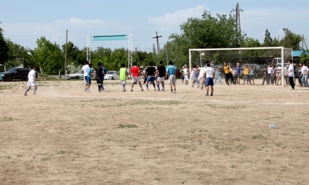 В ауле Касымбек Датка прошел ежегодный турнир по футболу 