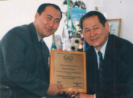 Кайрат Оразбеков: «Счастлив, что нам попалась «Барселона»