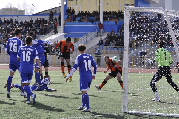 Южане и в футболе берут столицу штурмом