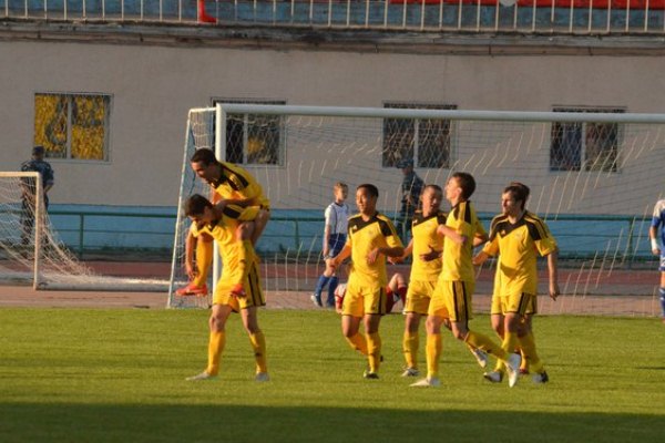 Южане и в футболе берут столицу штурмом