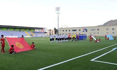 Фоторепортаж с матча «Кубка Каспия» Кыргызстан — Казахстан 1:0
