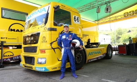 «Астана» дебютировала на Кубке Франции по кольцевым гонкам