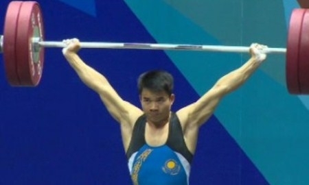 На Всемирной летней универсиаде выступят 12 казахстанских тяжелоатлетов