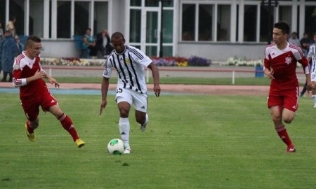 Фоторепортаж с матча Премьер-Лиги «Тобол» — «Актобе» 1:0