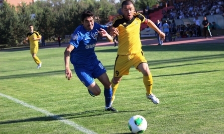 Жумаскалиев — лучший бомбардир чемпионатов Казахстана