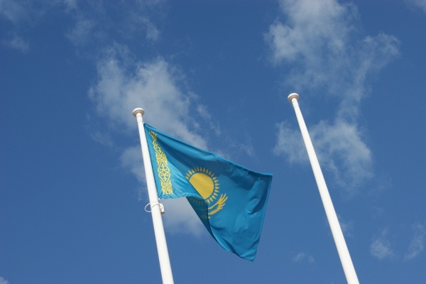 В деревне Универсиады подняли флаг Казахстана