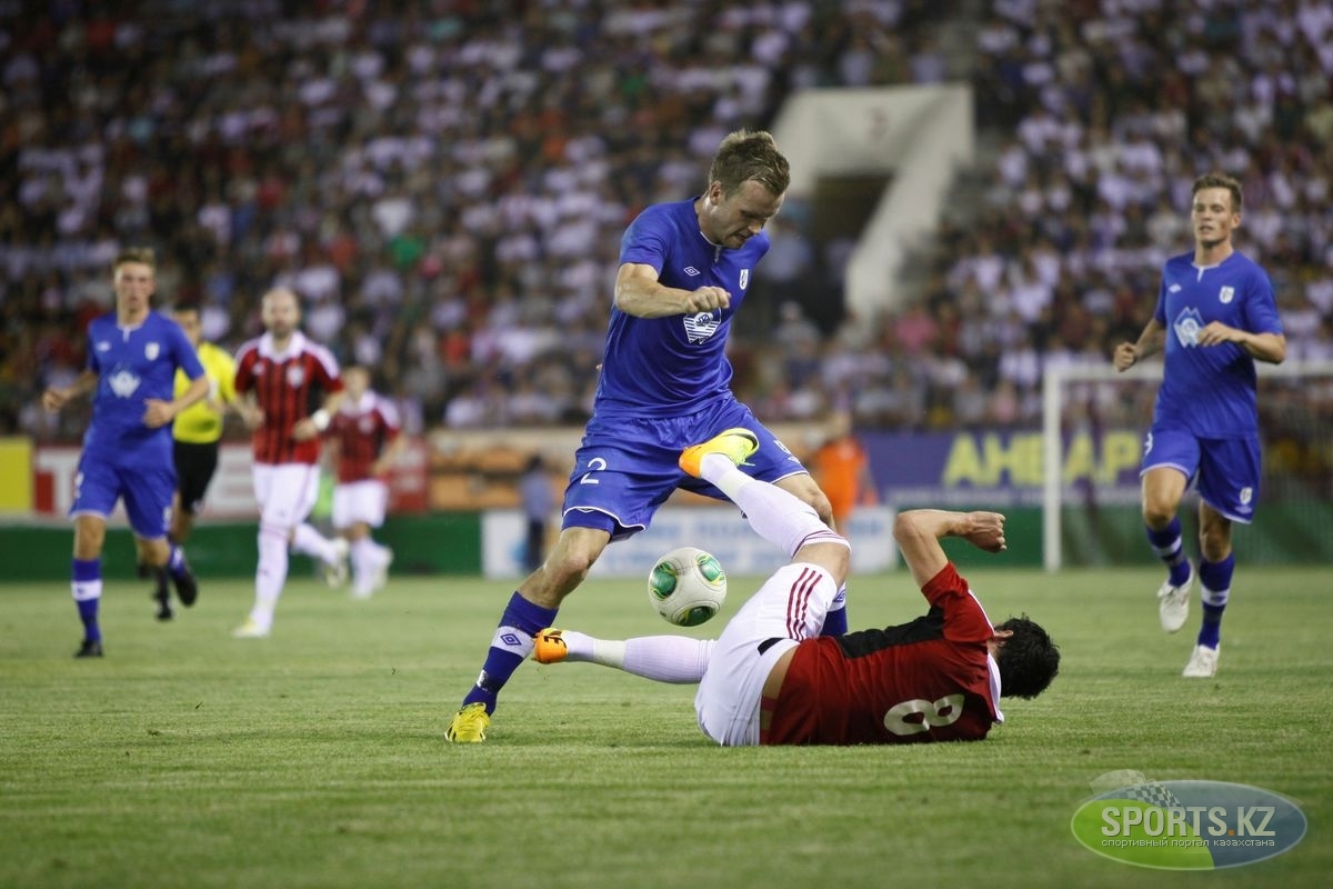 Sporting kz. Спорт кз футбол. Хедд. Ходд.