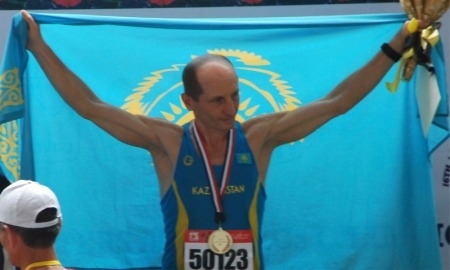 Казахстанские спортсмены на высшей ступени пьедестала в Турине на Всемирных играх ветеранов